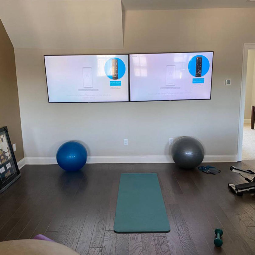 Wall mounted TV installation in Milwaukee WI living room