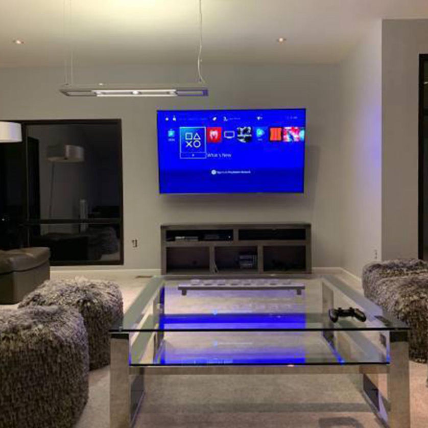 Professional TV mounting service Milwaukee Wisconsin