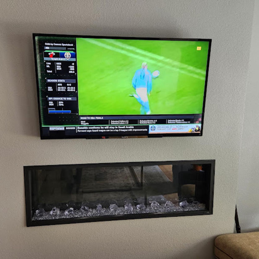 TV wall mount installation Milwaukee Wisconsin by Handy Dandy Tech
